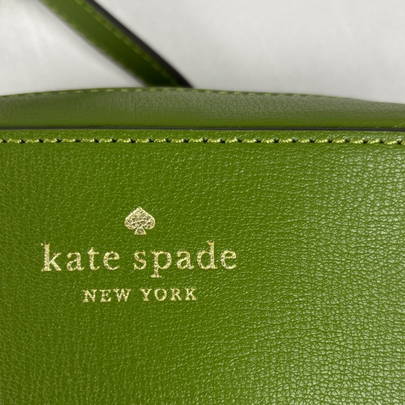 Kate Spade Vibrant Green Crossbody Bag - Picture 2 of 10